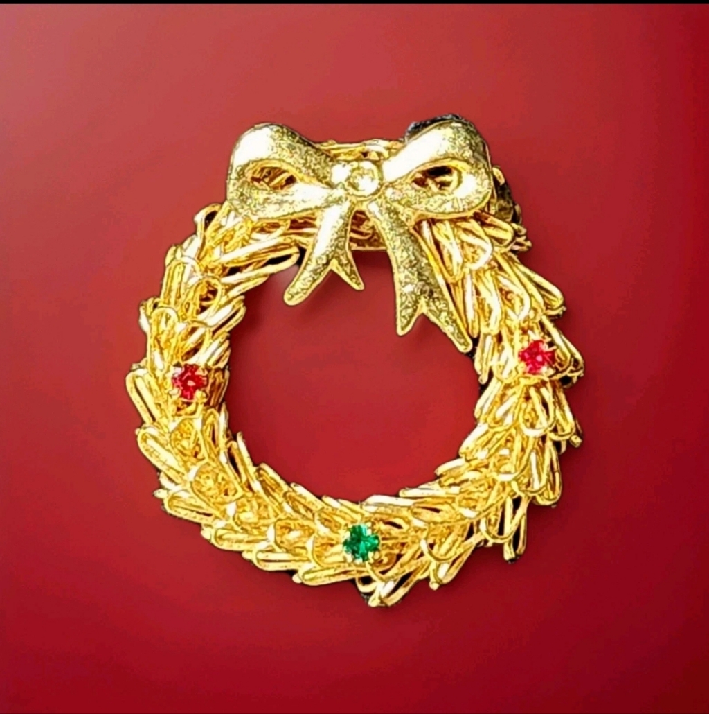 Eisenberg Ice Christmas Wreath Pin Brooch 22$